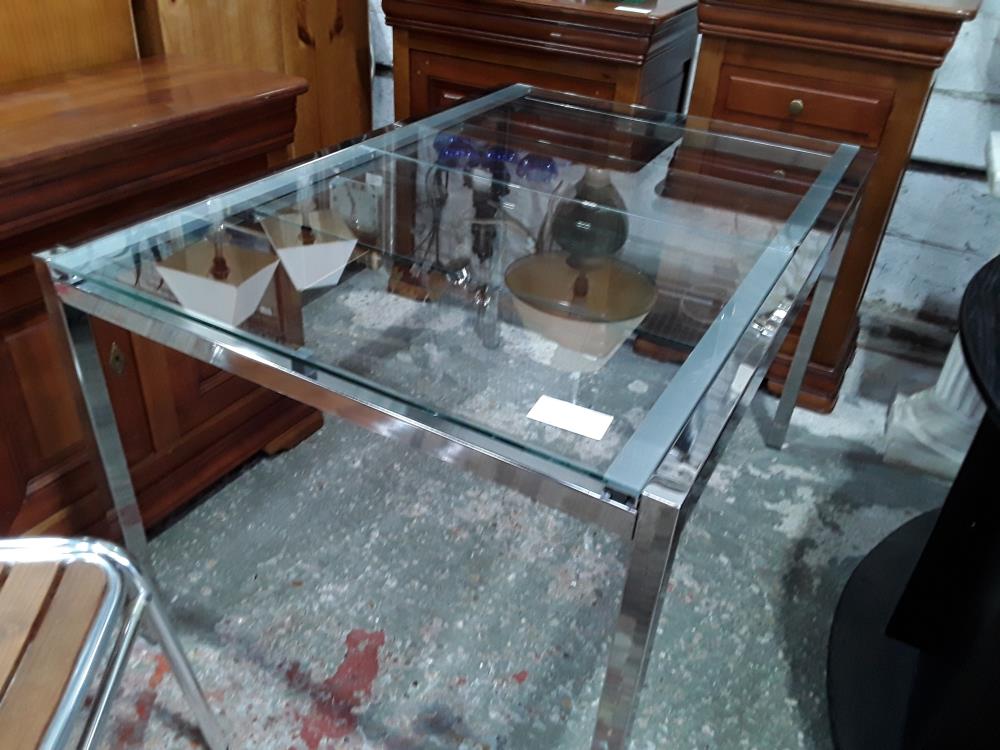TABLE CHROME PLATEAU VERRE 2 ALLONGES INTEGREES 125X85;5