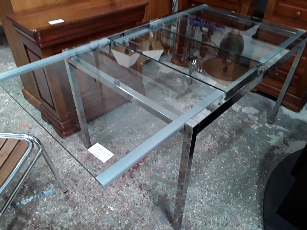 TABLE CHROME PLATEAU VERRE 2 ALLONGES INTEGREES 125X85;5