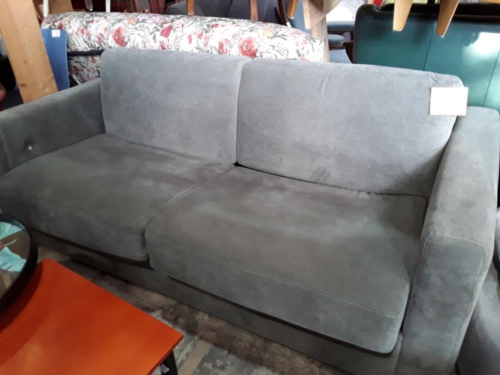 CANAPE CONVERTIBLE  VELOURS  GRIS VERT