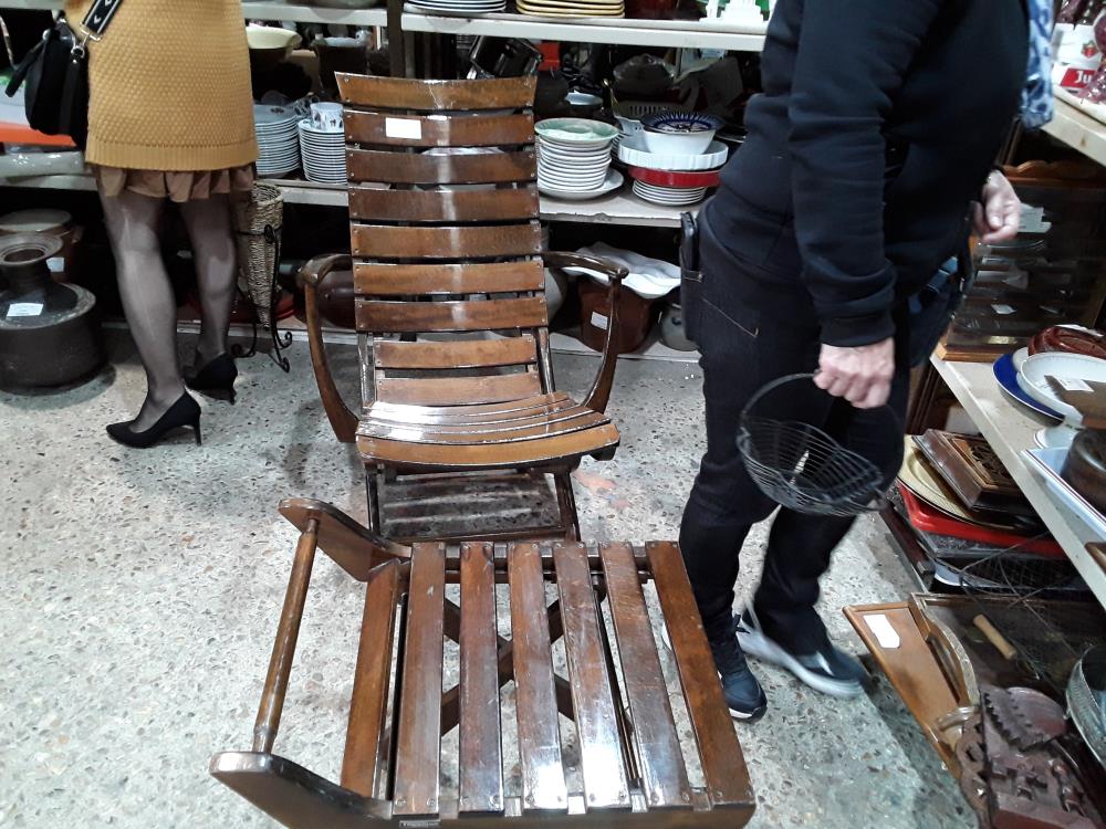 FAUTEUIL RELAX + BOUT DE CANAPE LATTES BOIS VERNIS