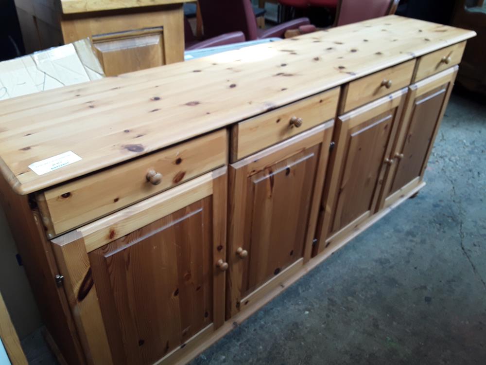 BUFFET BAS 4T 4P PIN MASSIF MIEL