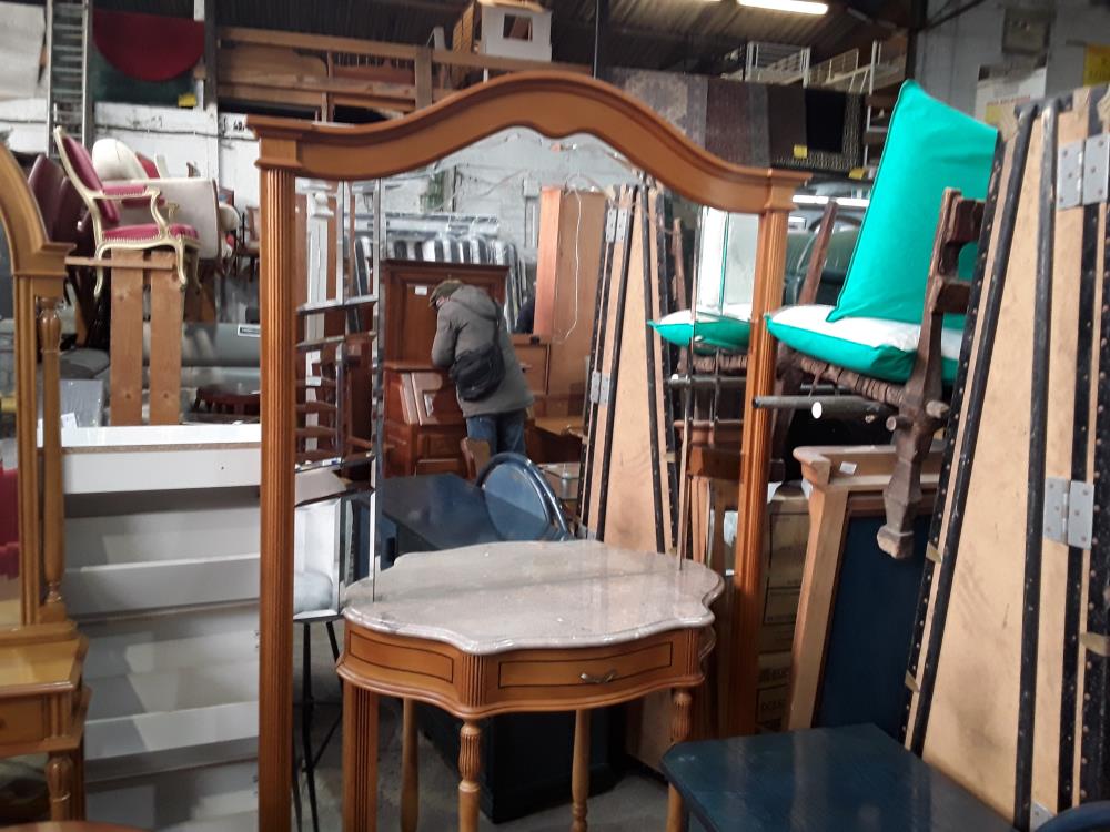 MEUBLE CREDANCE BOIS1 T MABRE GRIS  + CADRE RECT MURAL MIROIRS