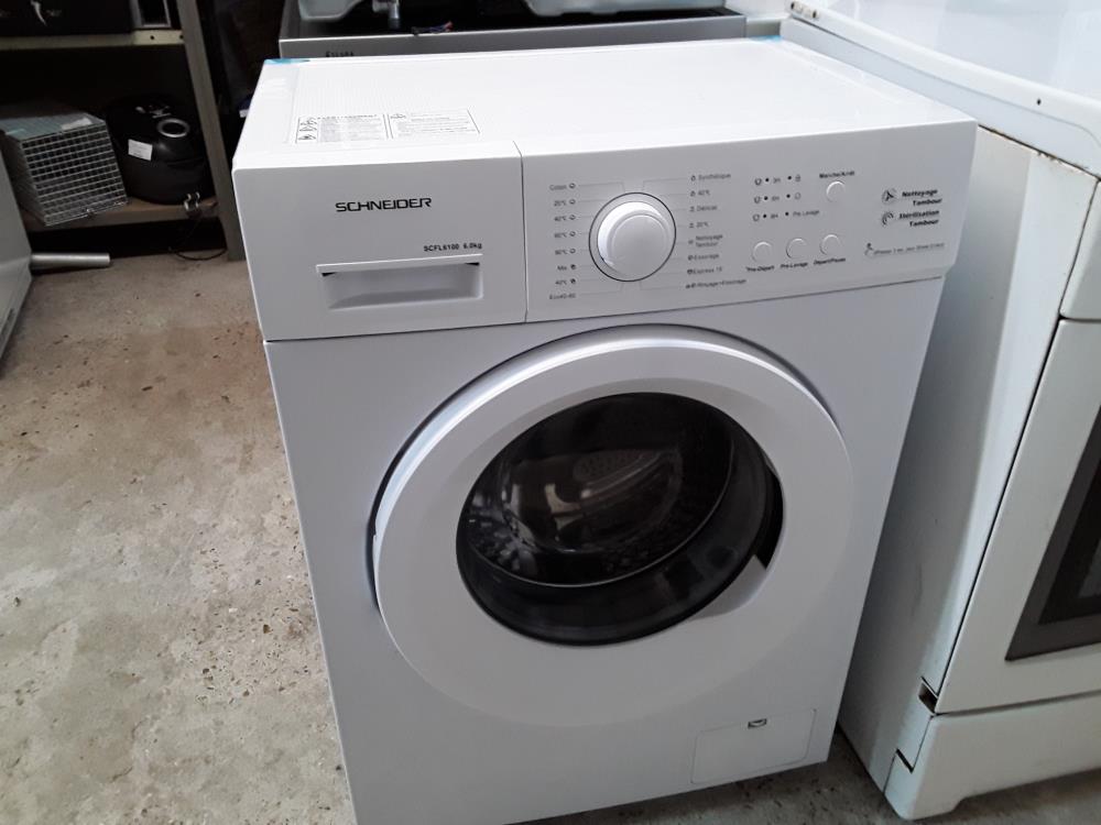 MACHINE A LAVER HUBLOT SCHNEIDER SCFL 6100 6KG TAMBOUR AUTO NETTOYANT