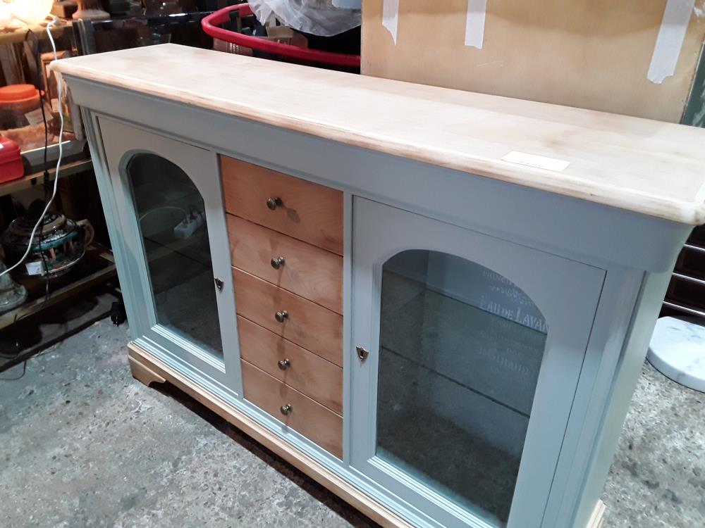 MEUBLE CONSOLE 5T 2P VITREE BICOLORE NAT ET VERRE