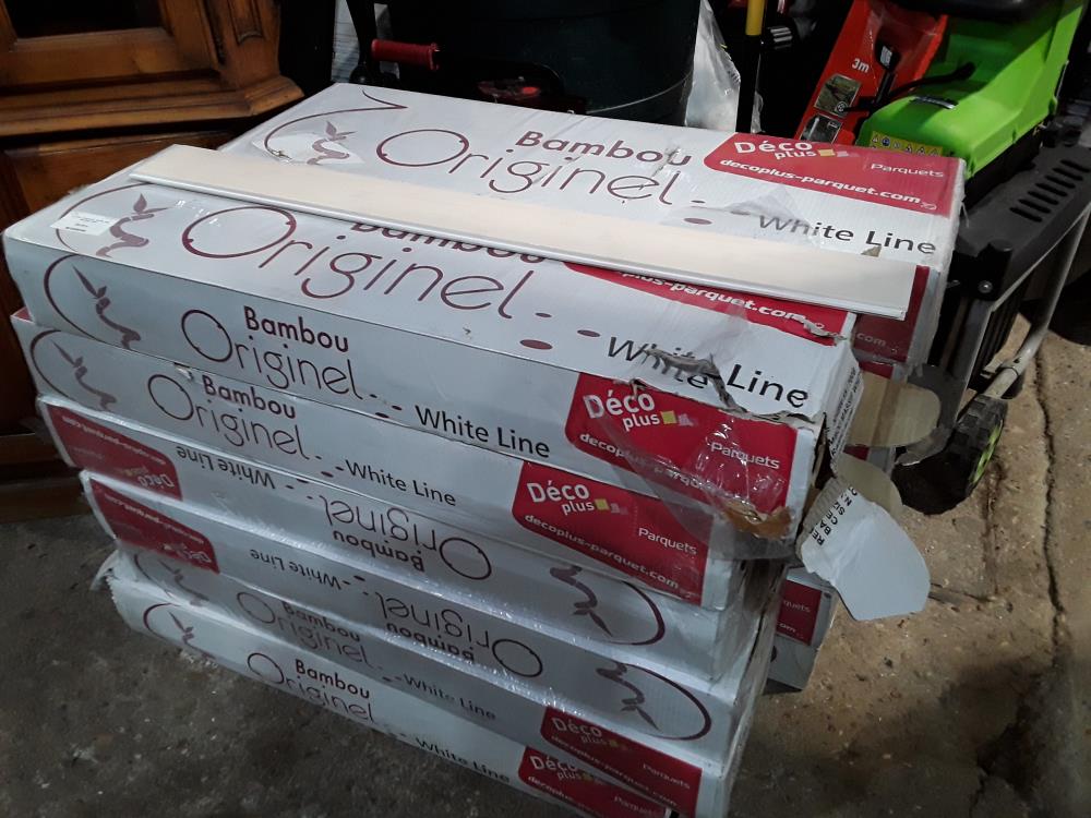 LOT DE 12 PAQUETS  WHITE LIME ENVIRON 27M2