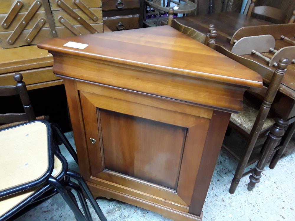 MEUBLE D ANGLE MERISIER 1T 1P STYLE LP