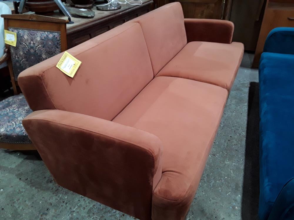 CANAPE CONVERTIBLE TYPE CLIC CLAC MARRON DEFAUT ACCOUDOIR
