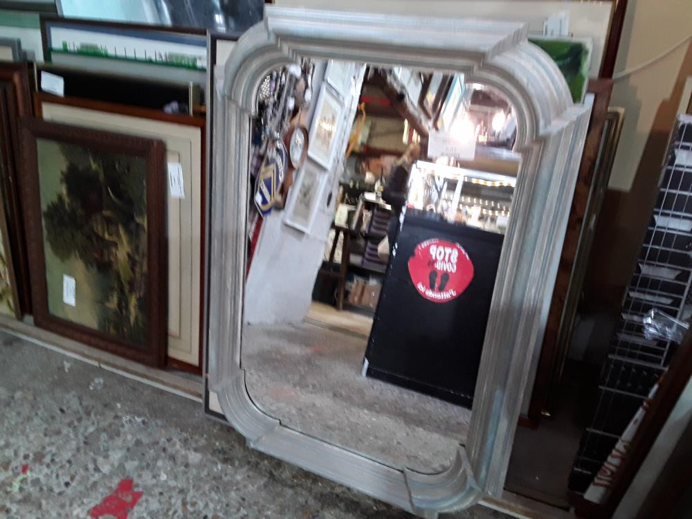 MIROIR CERUSE BEIGE VERT 67X95 ANGLES FORMES 