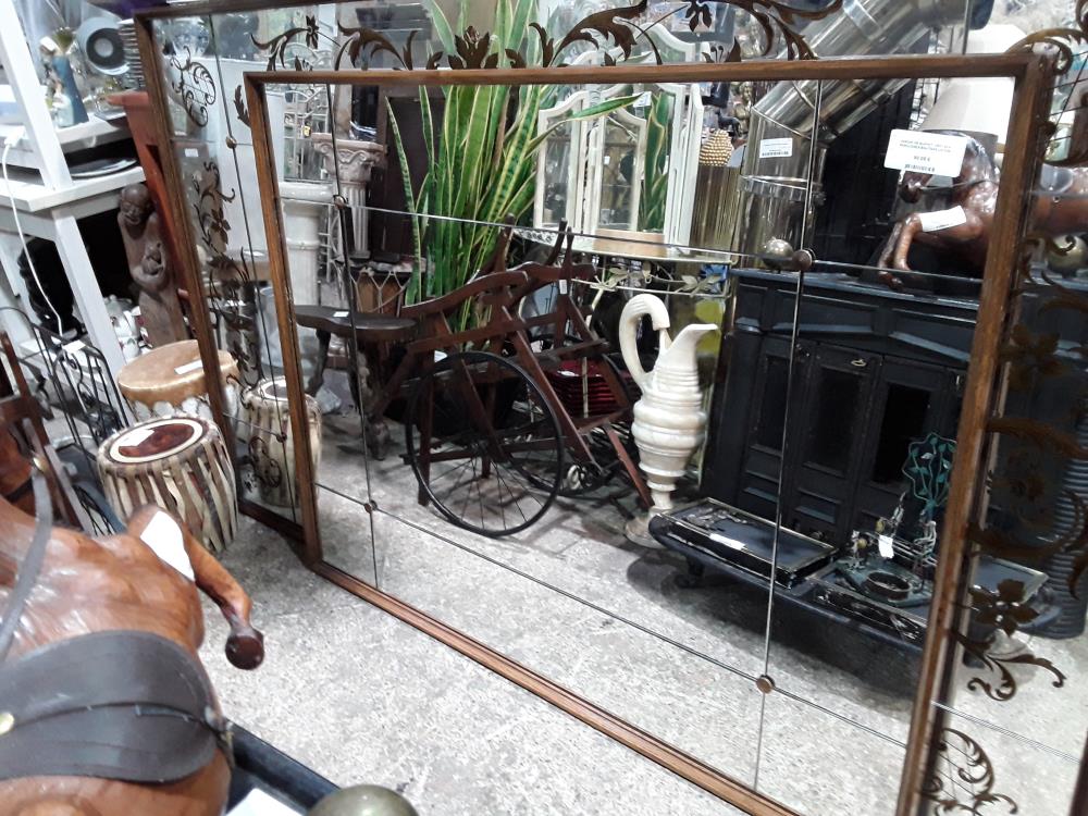 MIROIR DE BUFFET 108X134 A PARCLOSES BOUTONS LAITON