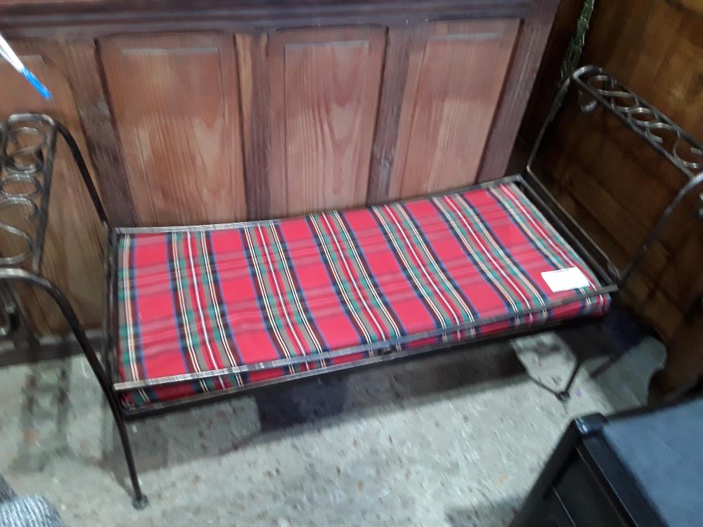 BANQUETTE FF 180CM PLEIN ASSISE TISSU ECOSSAIS 