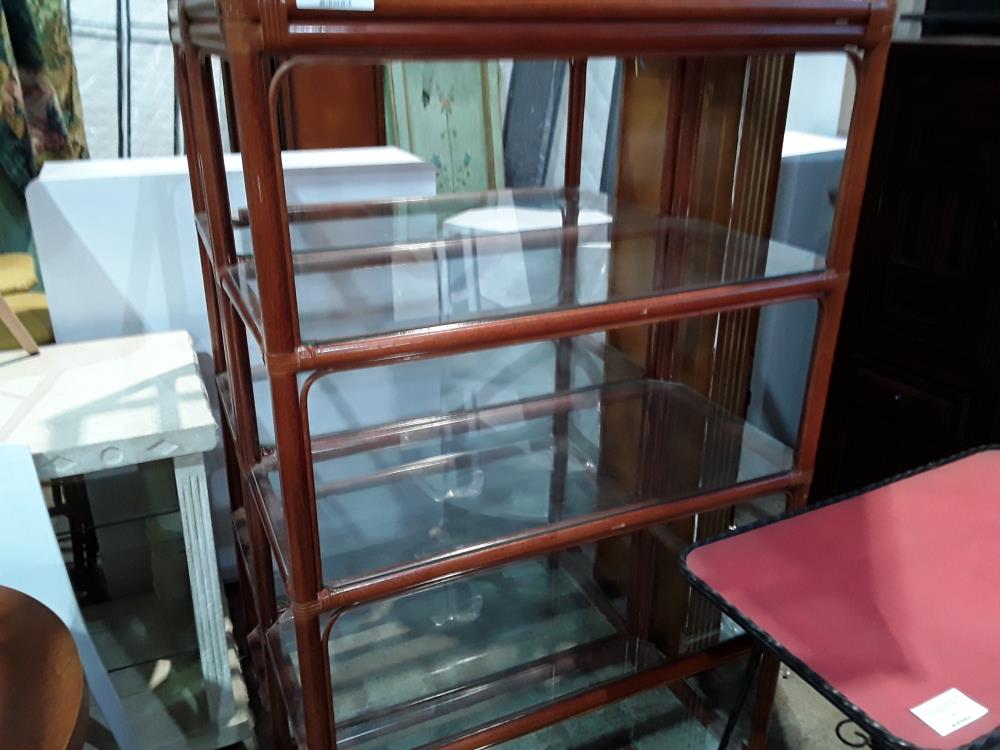 ETAGERE BAMBOU 86/149 AVEC 5 TABLETTES  EN VERRE 