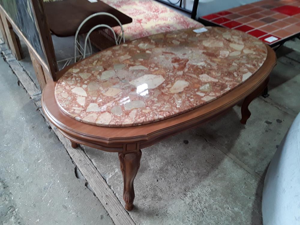 TABLE BASSE OVALE 118CM MARBRE ROSE PIETEMNENT MERISIER
