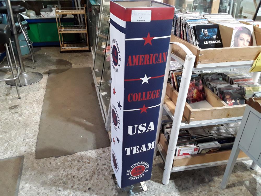 LAMPE DE SOL CARRE DECOR AMERICA