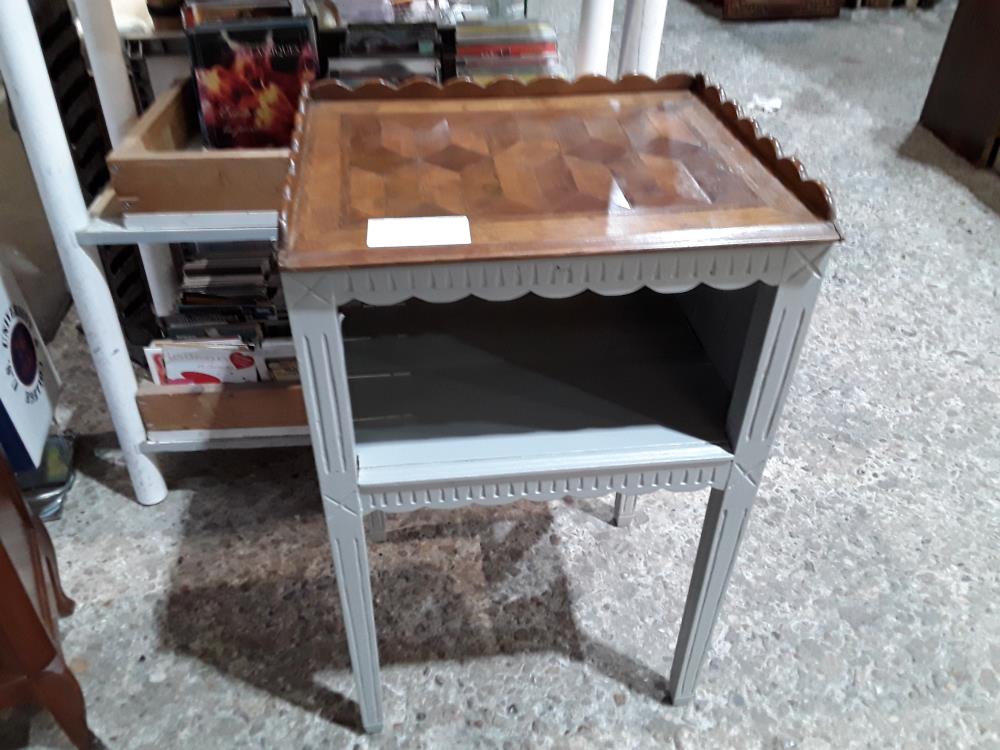 CHEVET PLATEAU PARQUETE PIETEMENT GRIS CLAIR 1 NICHE