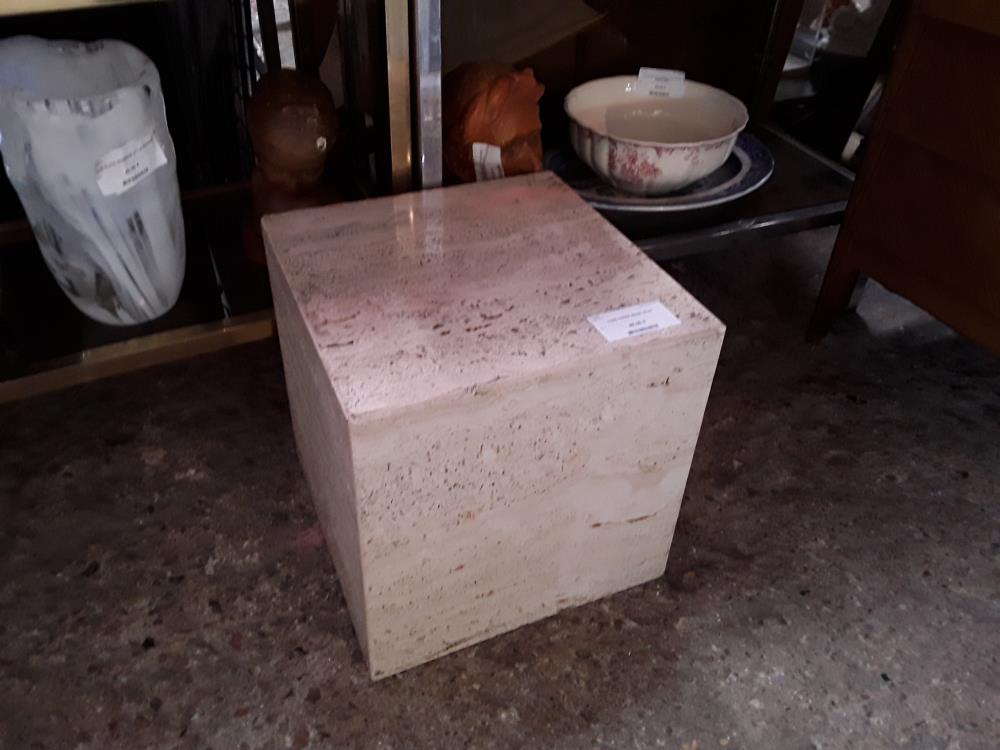 CUBE PIERRE BEIGE 45X45