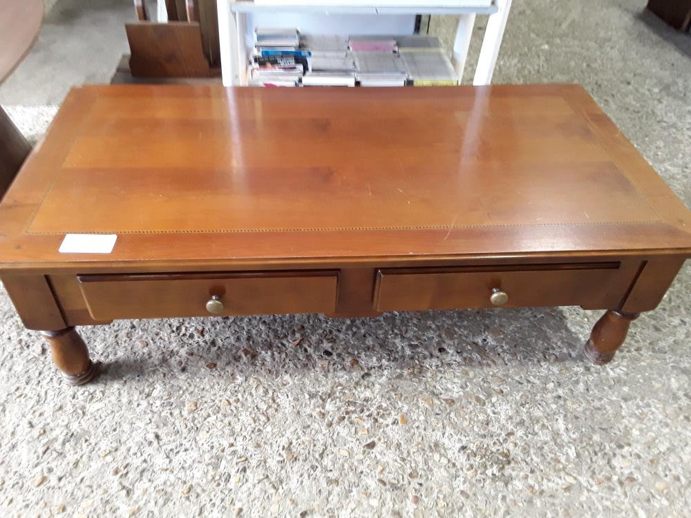 TABLE BASSE MERISIER 120X60 2T PLATEAU AVEC RAYURES