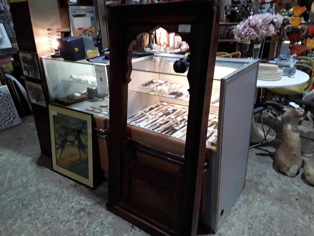 FENETRE BOIS ORIENTALE  74/150CM