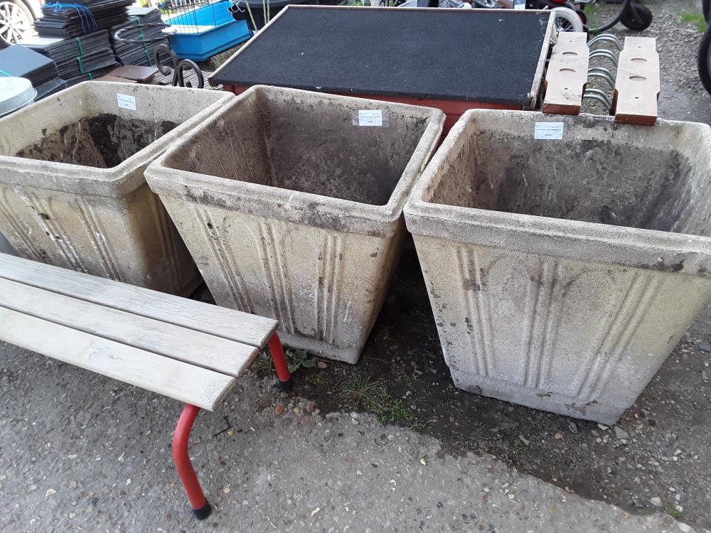 POT DE FLEUR CARRE PIERRE 60CM