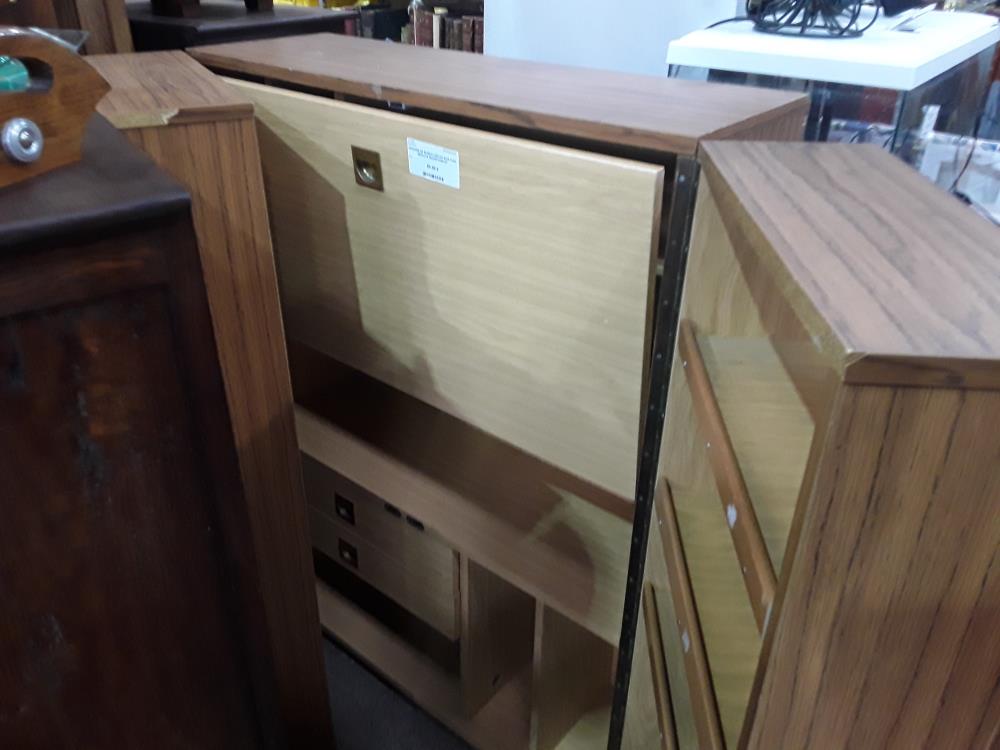 ARMOIRE DE BUREAU DECOR BOIS AVEC DEFAUTS SECRETAIRE ET RANGEMENTS VINTAGE
