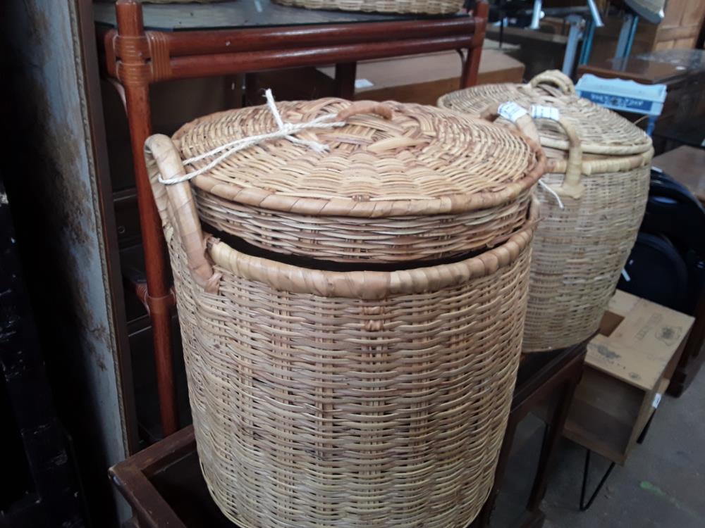 PANIER ROTIN 2 ANSES ENV 47CM AVEC COUVERCLE