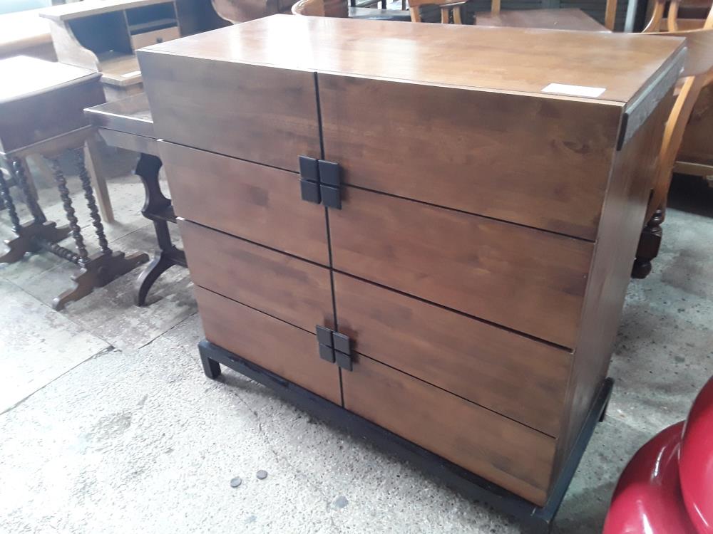 COMMODE 6T BOIS DEFAUT 1T SOCLE NOIR