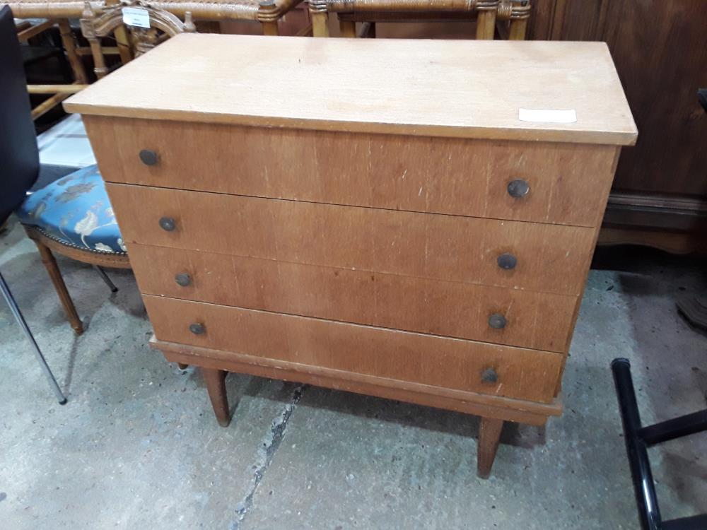 COMMODE VINTAGE PLACAGE CHENE 4T