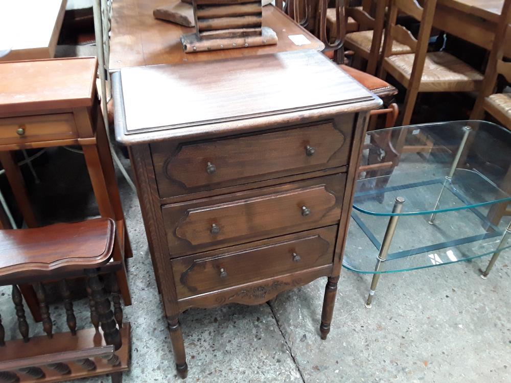 CHIFFONNIER 3T CHENE SUR PIED HAUT