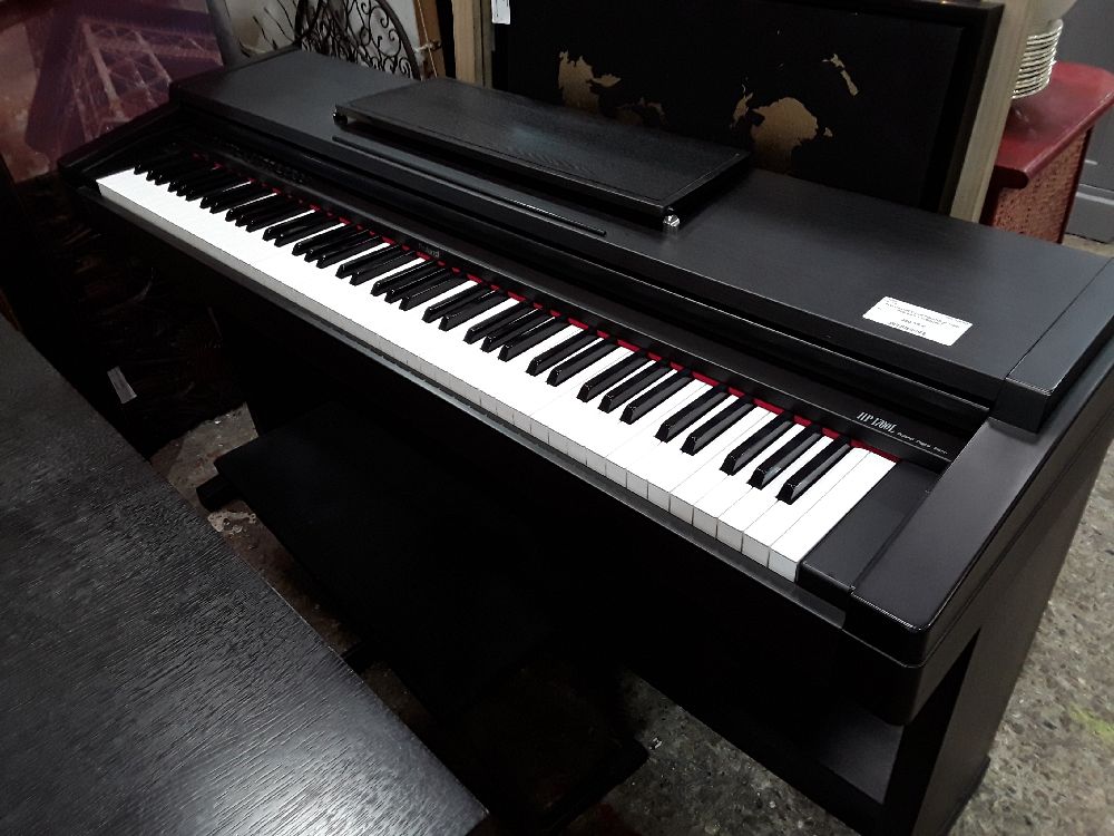 PIANO NUMERIQUE ROLAND HP1700L SUR PIED + TABOURET