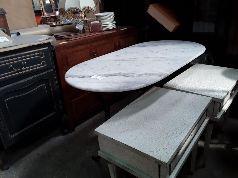 TABLE BISTROT PLATEAU MARBRE OVALE 120/60CM PIETEMENT METAL NOIR