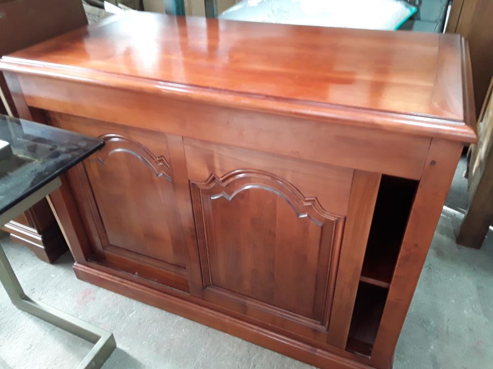 MEUBLE MERISIER 115CM 2P COULISSANTES STYLE REG