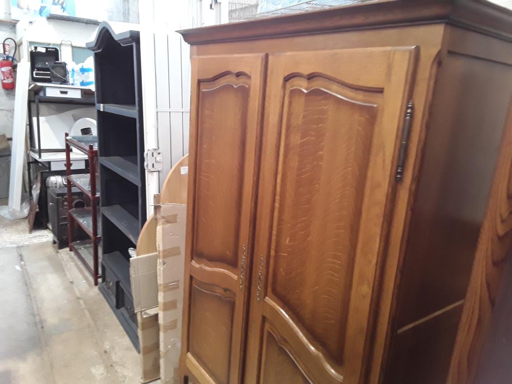 ARMOIRE 2 PORTE CHENE ET PLACAGE PENDERIE LINGERIE