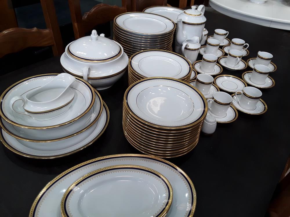 SERVICE DE TABLE 72 PIECES  BLEU DE FRANCE JOSEPHINE DE BEAUHARNAIS