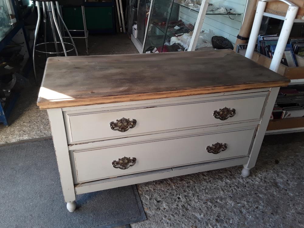 MEUBLE TV PATINE GRIS 2 TIROIRS PLATEAU BOIS 107/49/62CM