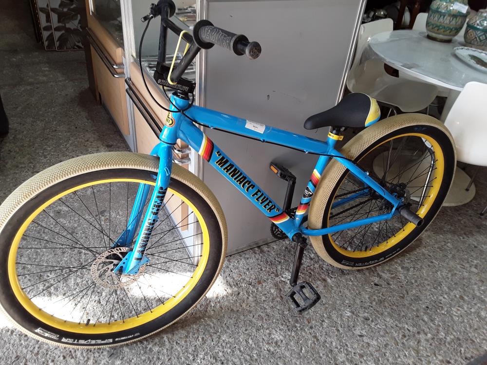 VELO MANIAC FLYER BLEU GROSSES ROUES DEFAUT SELLE +FREINS
