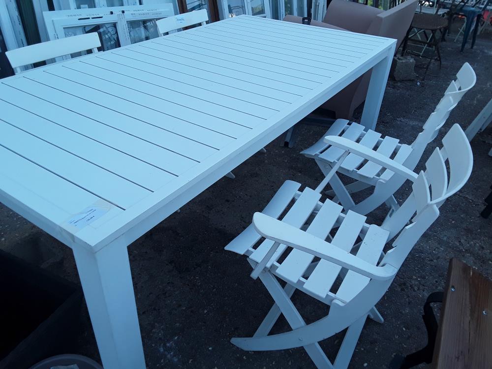 PAIRE DE CHAISES PLIANTES + 2 FAUTEUILS GROSFILLEX  PVC BLANC