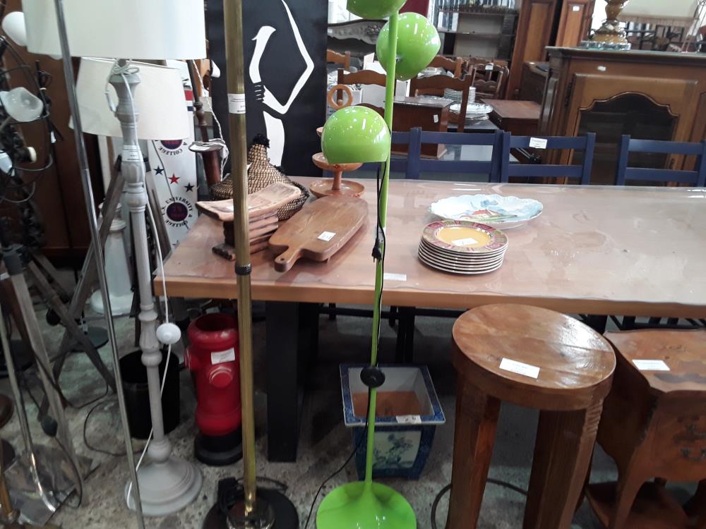 LAMPADAIRE 3 SPOTS VERT