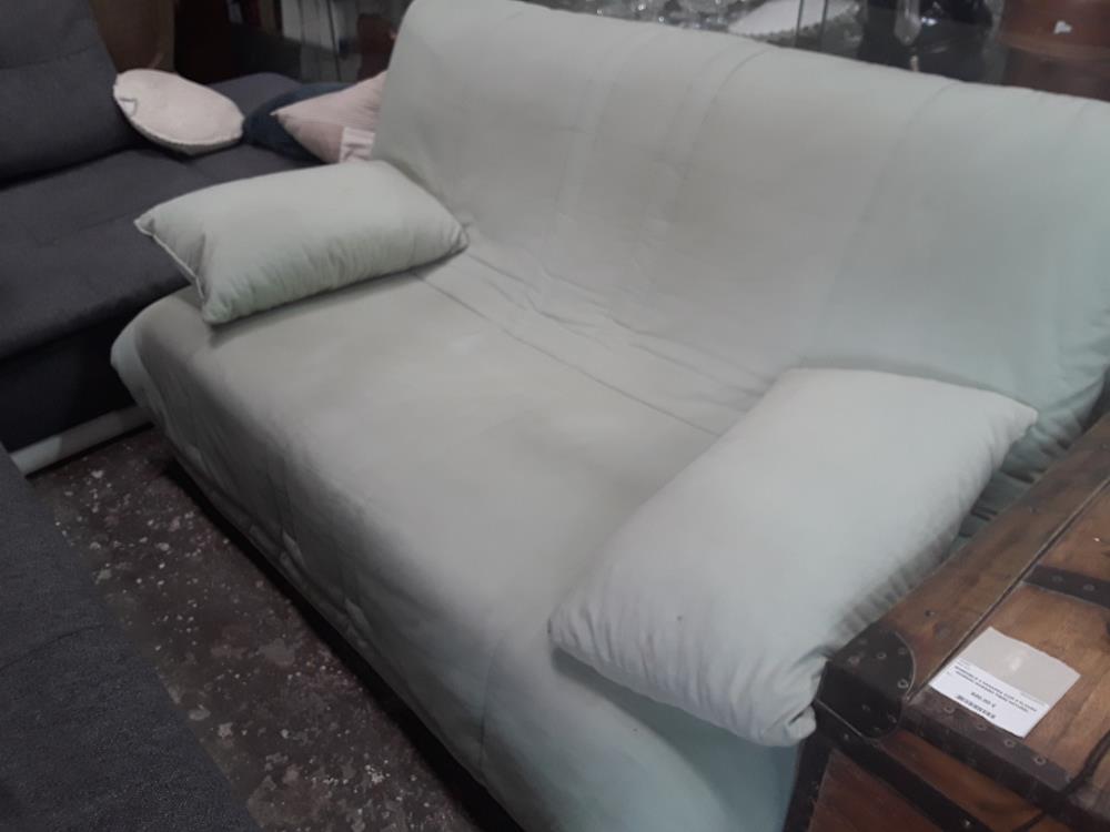 BANQUETTE BZ HOUSSE VERT PALE 140/190CM  + 2 COUSSINS