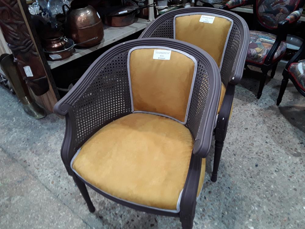 FAUTEUIL REPEINT TAUPE ECAILLER  COTE CANNE ASSISE NUBUC OCRE