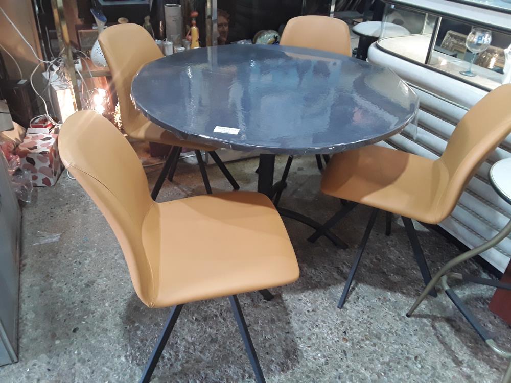 LOT DE 4 CHAISES SIMILI MARRON PIVOTANTES MOD GIRONA