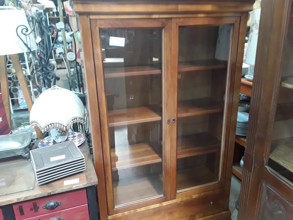 VITRINE 2P 1T MERISIER STYLE LP
