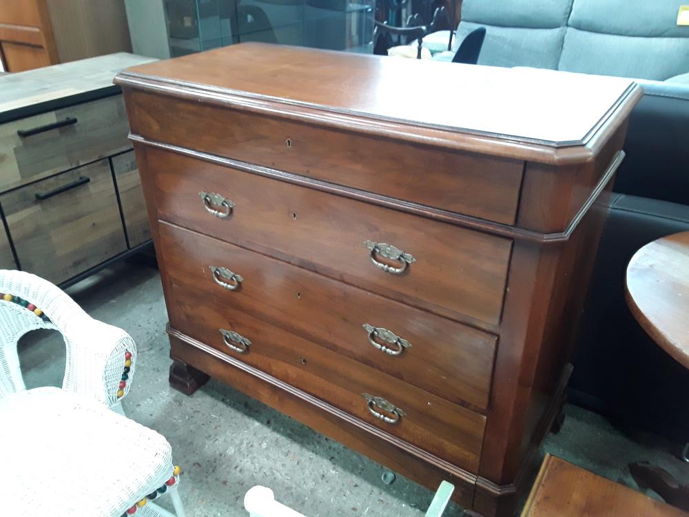 COMMODE PLATEAU PETITES RAYURES  4 TIROIRS DT 1 DANS LA DOUCINE