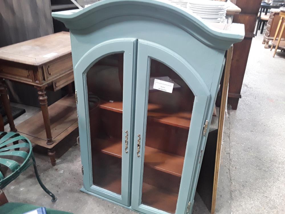 VITRINE  PM 2P OBUS PEINT EN VERT