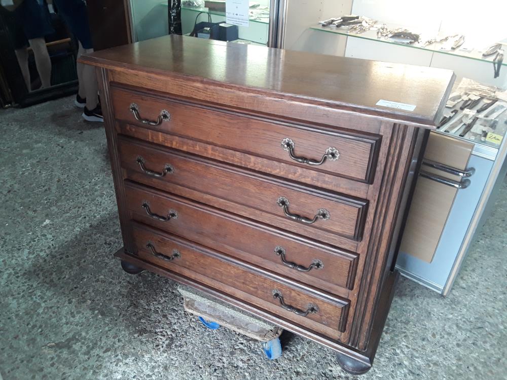 COMMODE CHENE 4T PIED BOULE