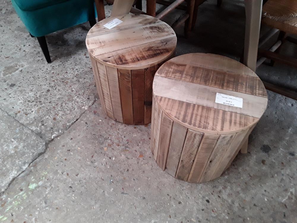 TABOURET LAMELLE BOIS