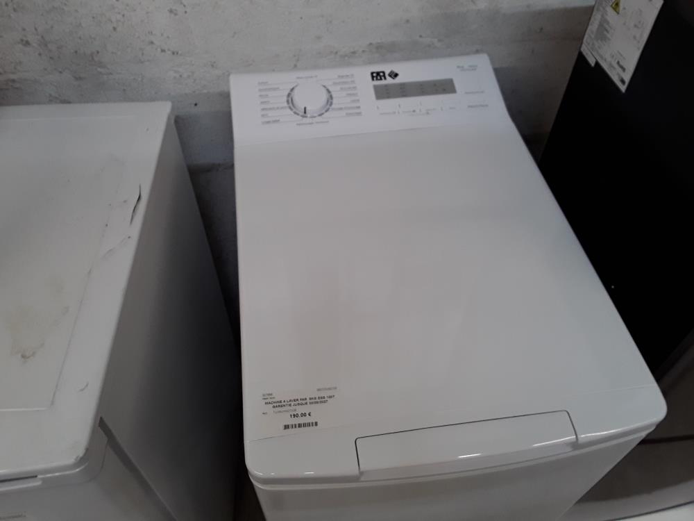 MACHINE A LAVER FAR  5KG ESS 100T GARENTIE JUSQUE 30/08/2027