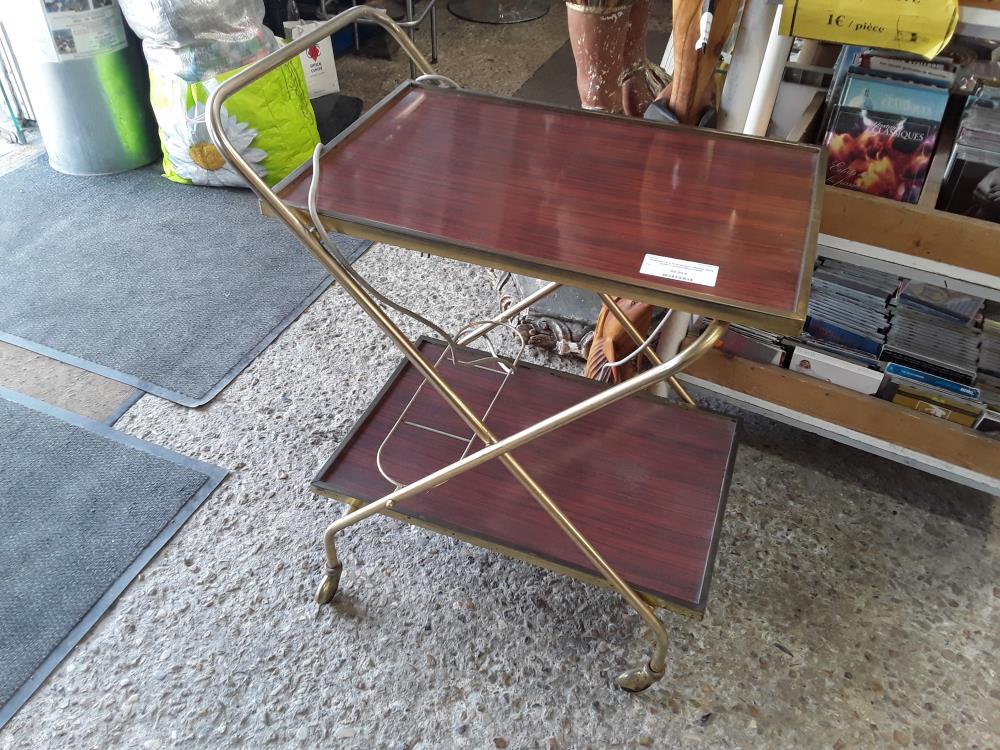 DESSERTE 2 PLATEAU=X DECOR BOIS DONT 1 MAINTIEN CHAUD