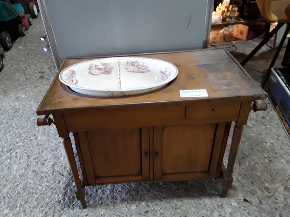 PETIT MEUBLE 2P ABIME AVEC PLAT OVAL 2 COMPART  ROSE ACCIENTE 
