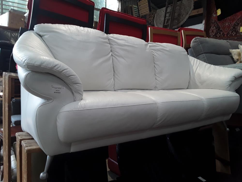 CANAPE 2 OU 3 PLACES SIMILI CUIR BLANC + FAUTEUIL