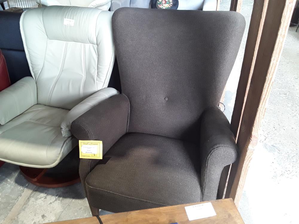 FAUTEUIL HAUT DOSSIER TISSU MARRON