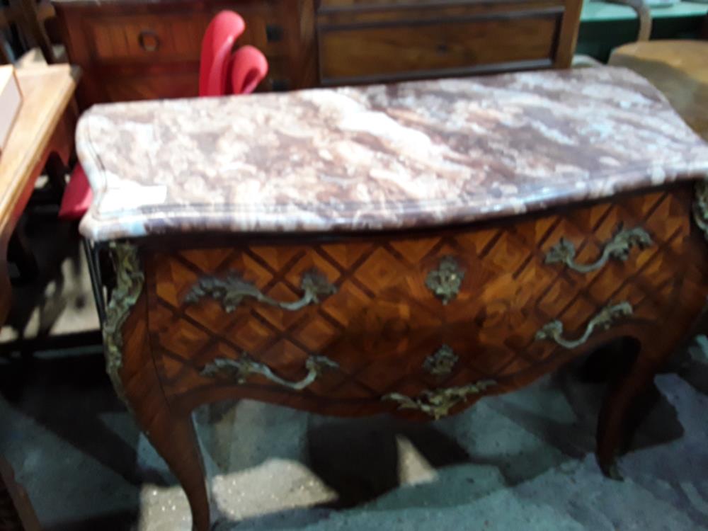 COMMODE DE STYLE REG  MARQUETERIE 2T MARBRE ROSE